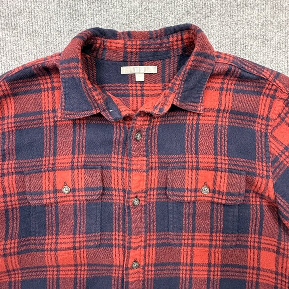 Uniqlo Thick Flannel Plaid Button Up Shirt Shacket Red Blue Cabincore Mens M - Picture 2 of 10